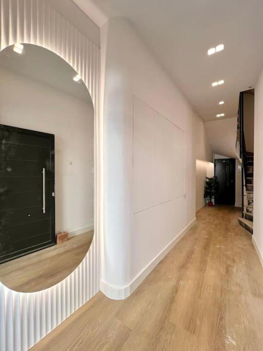 Bluemotion - Cityview Piraeus Bagian luar foto